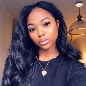 Meet your Posher, Natica